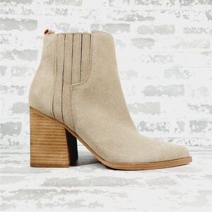 Marc Fisher Women's Suede Block Heel Ankle Boot 9M
